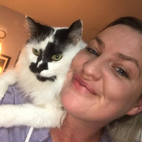 Meet your Posher, Robin - Picture 1 of 1